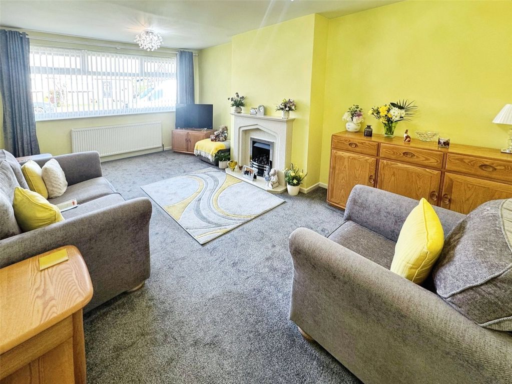Property photo 2 of 10 Picture No. 03