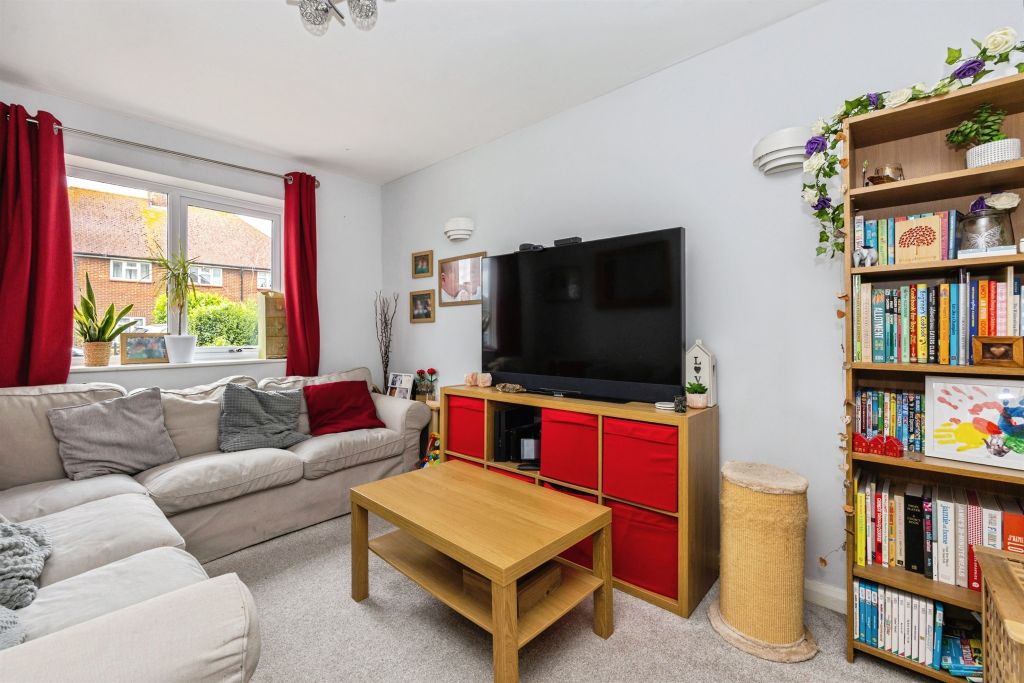 Property photo 3 of 17