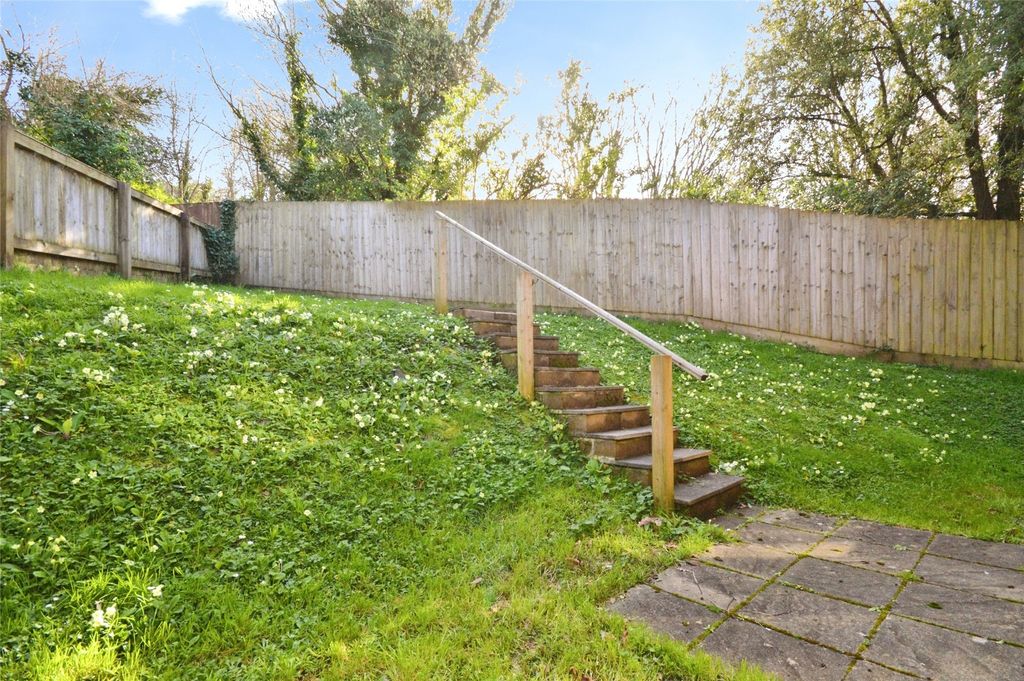 Property photo 2 of 10 Picture No. 08