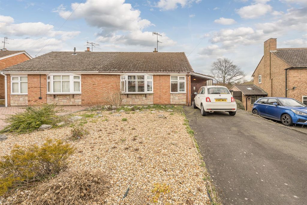 Property photo 1 of 16