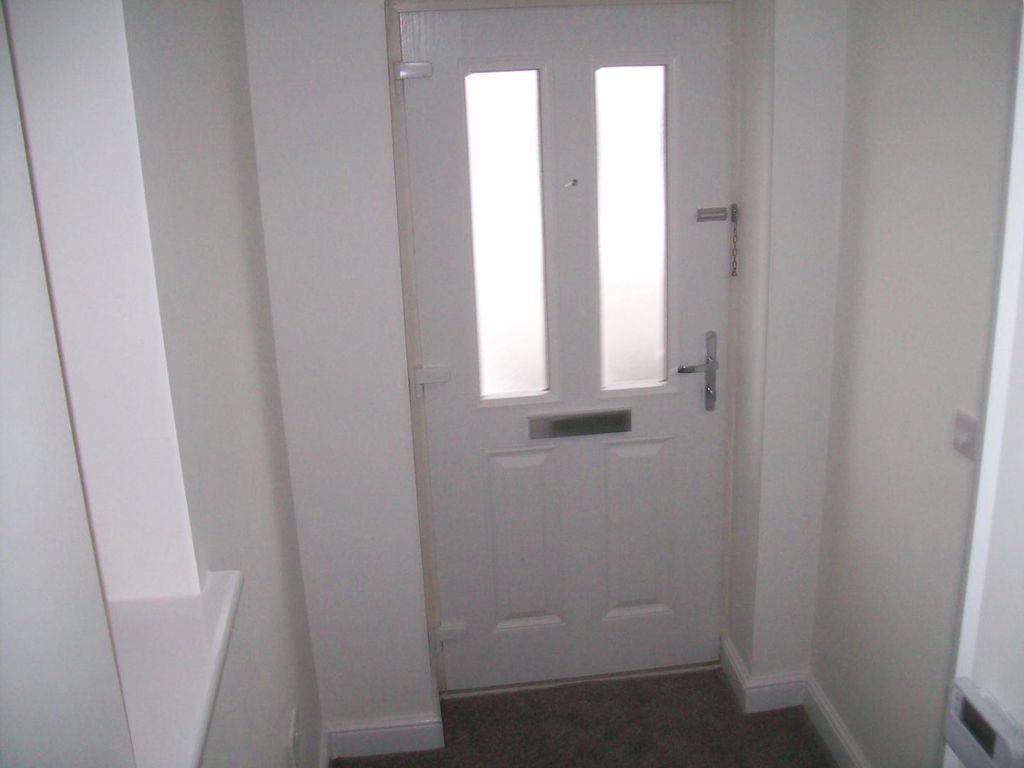 Property photo 2 of 20 Entrance Hall.Jpg