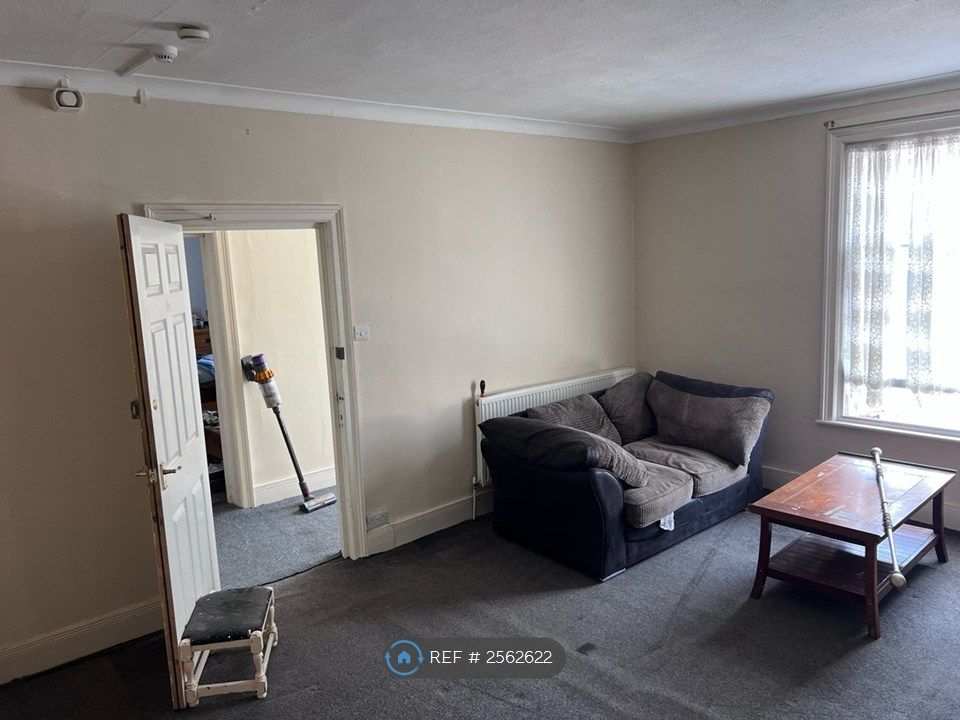 Property photo 2 of 3