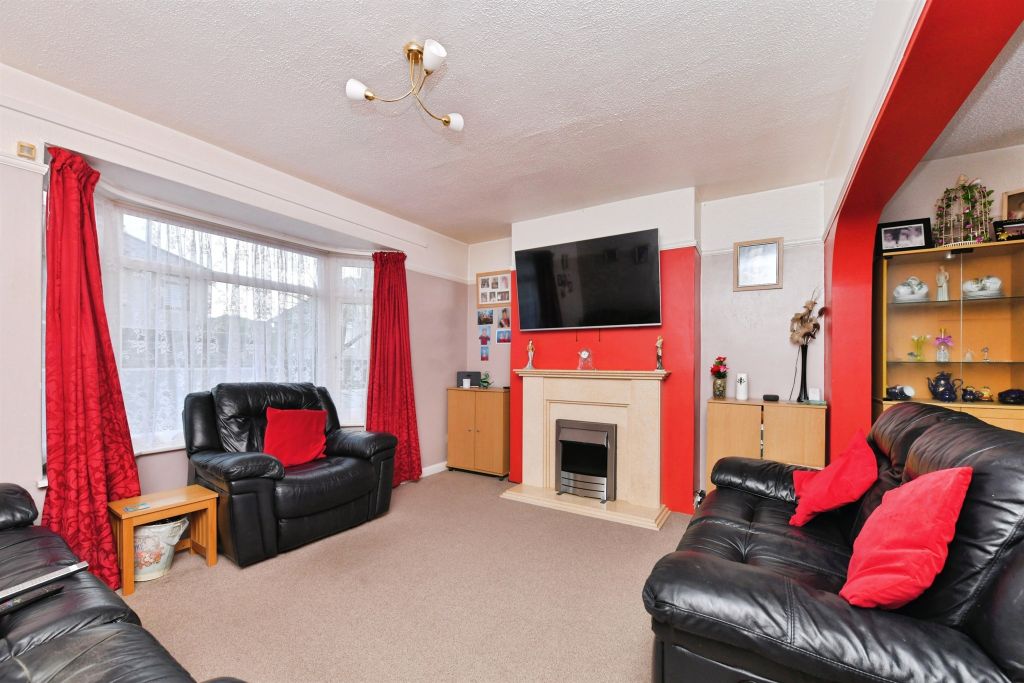 Property photo 3 of 20