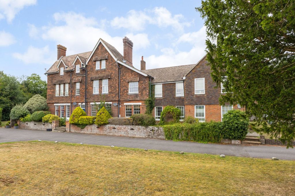 Property photo 1 of 13 Woodberry House