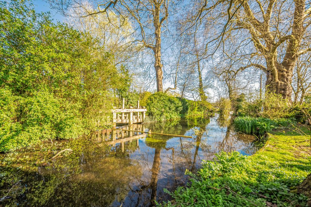 Property photo 3 of 20 Picture No. 42