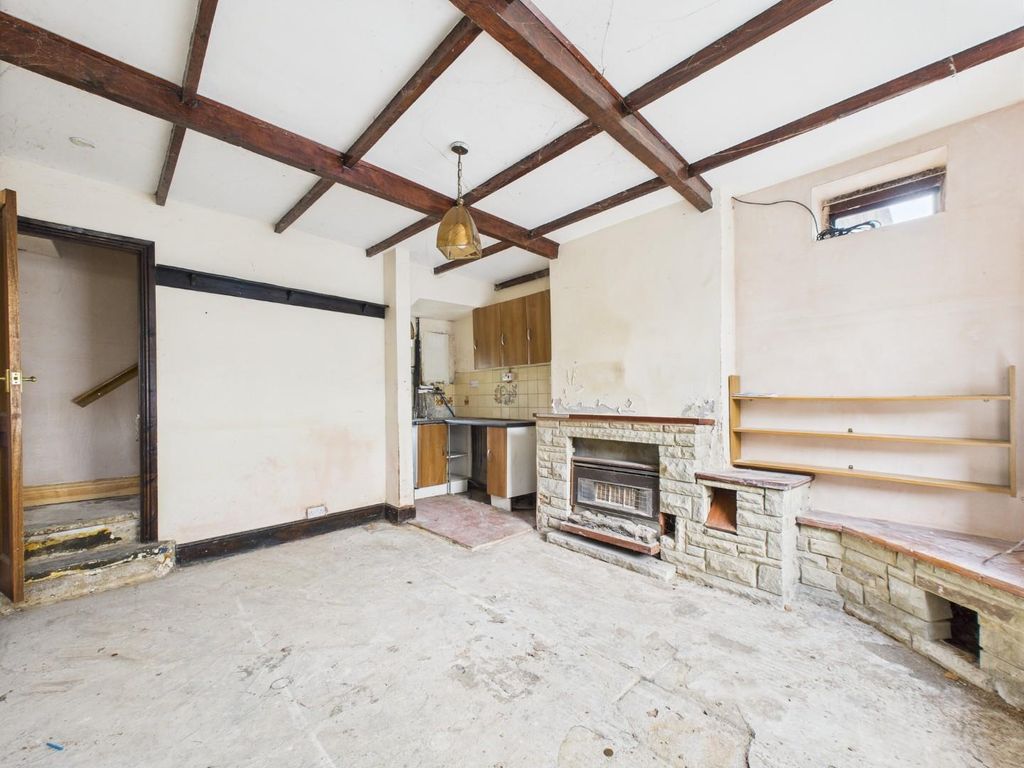 Property photo 1 of 5 Cam01268G0-Pr0377-Still001.Jpg