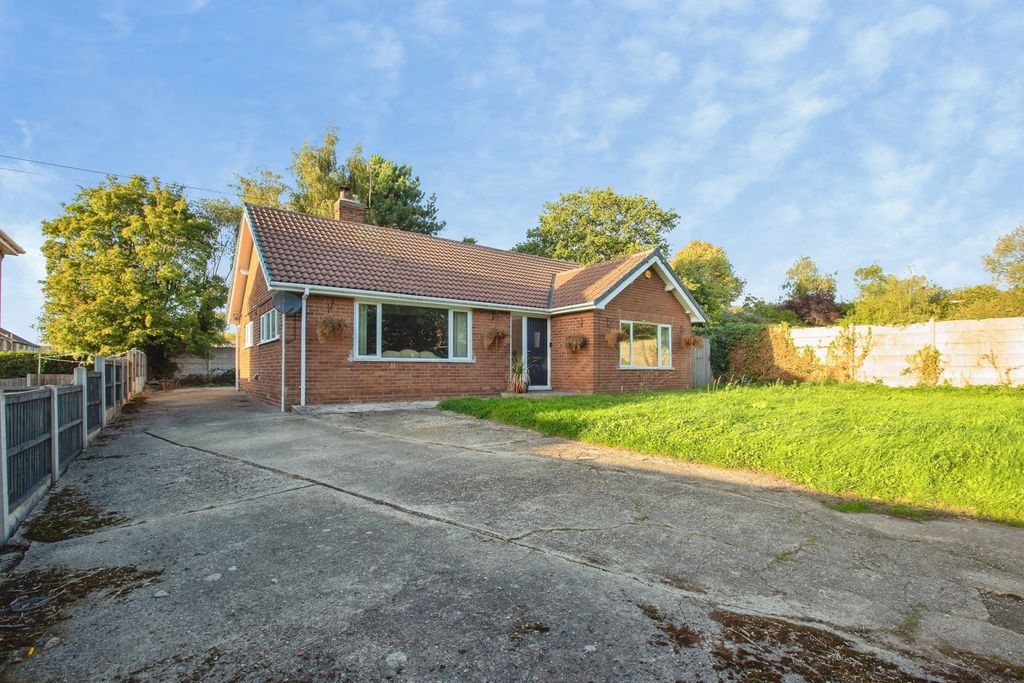 Property photo 1 of 18 Pbox-Img.Jpg