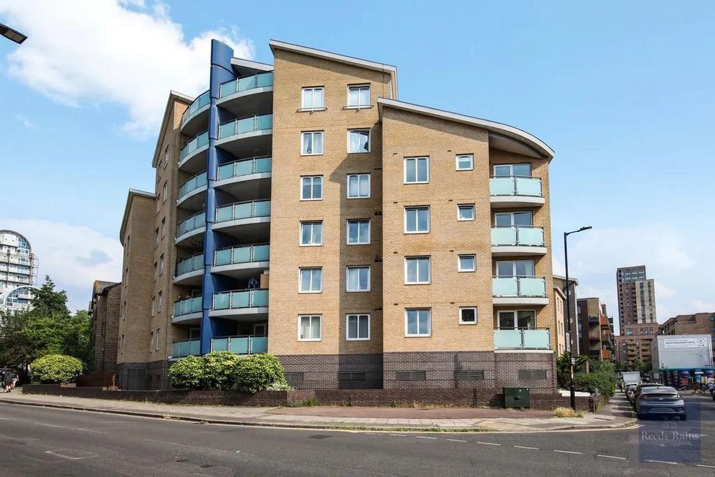 Property photo 2 of 11 03Fdef599A24B01A242121F0c38166c6E3F377d3.Jpg
