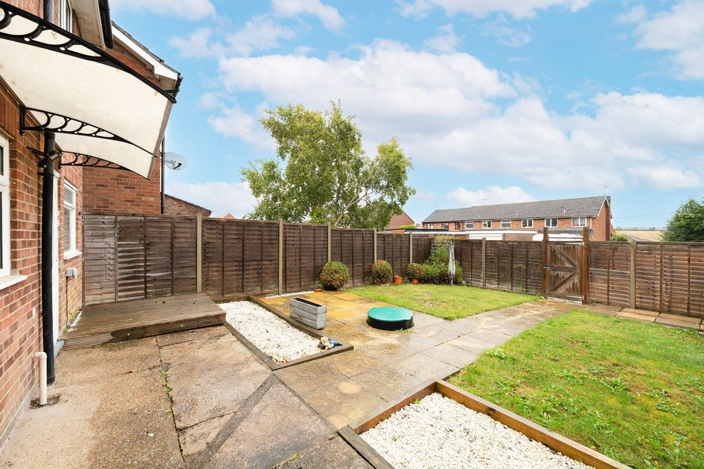 Property photo 2 of 14