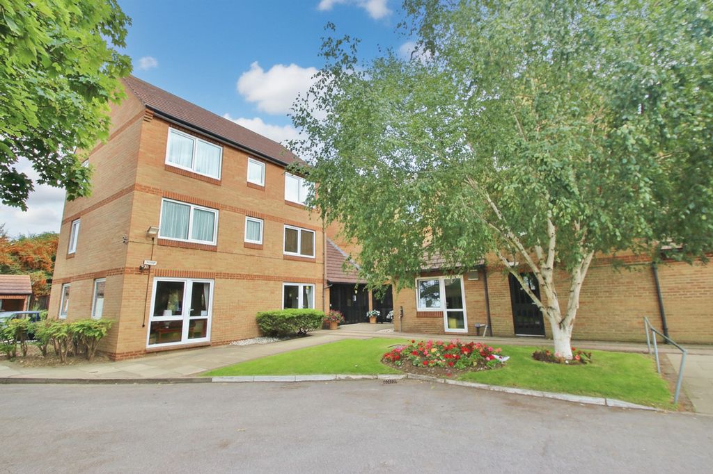 Property photo 1 of 9