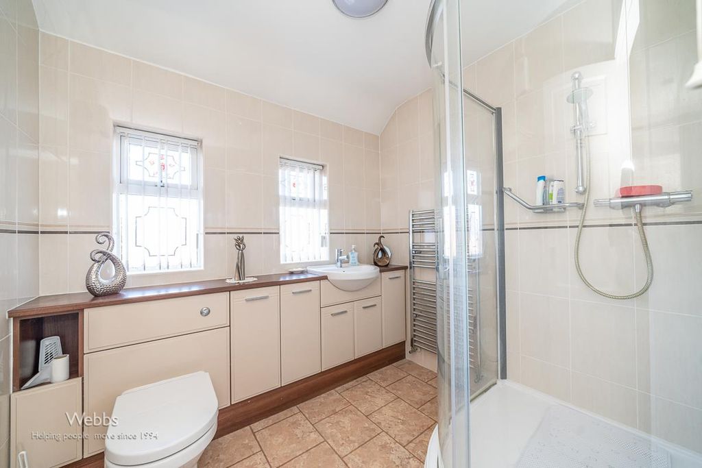 Property photo 3 of 24 Â© Webbs Estate Agents Â© (85 Of 158).Jpg