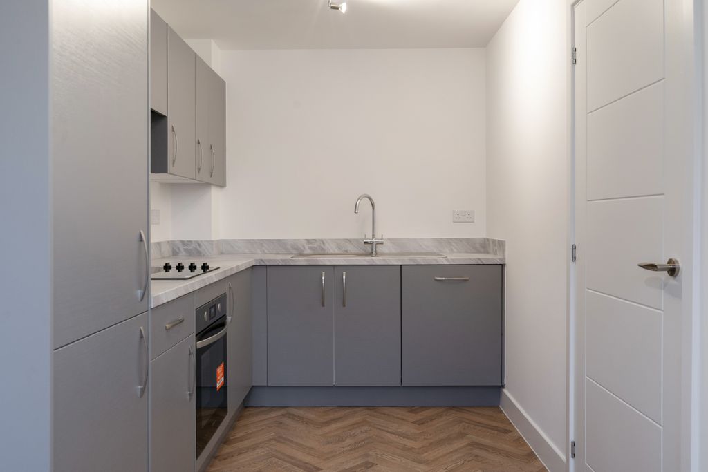 Property photo 1 of 7 Photo