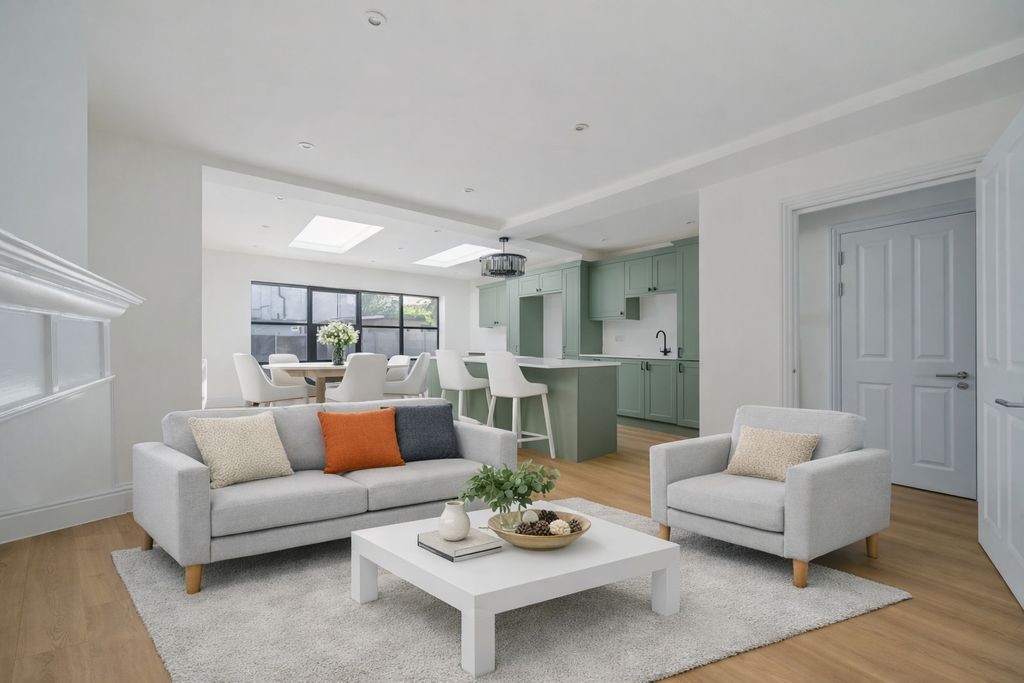 Property photo 3 of 19 Picture No. 29