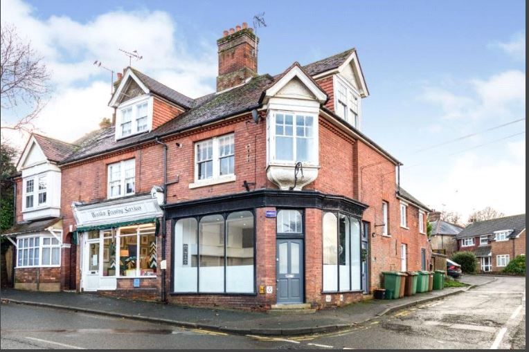 Property photo 1 of 7