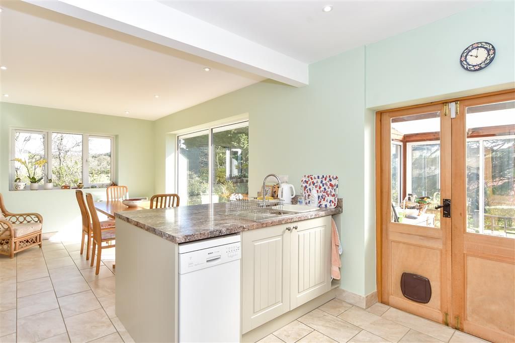 Property photo 3 of 22 Kitchen/ Diner