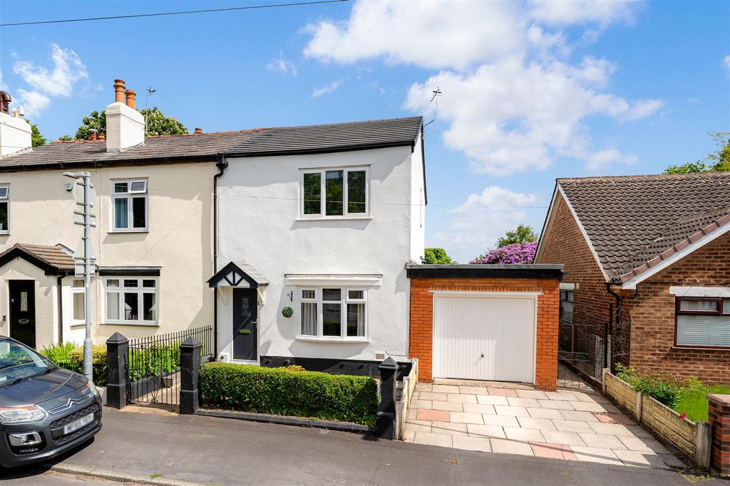Property photo 1 of 20 58 New Road-9.Jpg