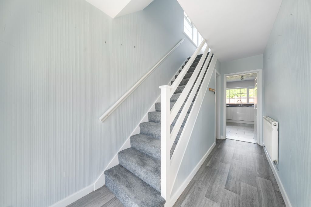 Property photo 3 of 21