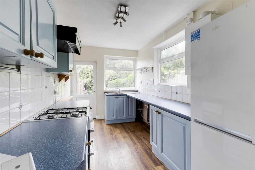 Property photo 2 of 15 Img_4048-Img_4052.Jpg