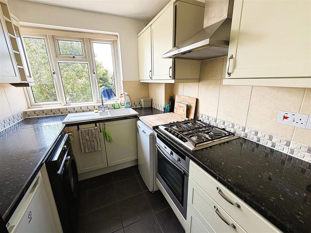 Property photo 3 of 10 10.Jpg