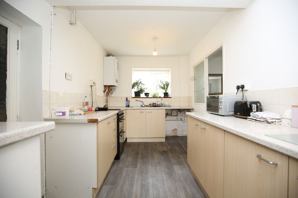 Property photo 3 of 13 4X8A6740