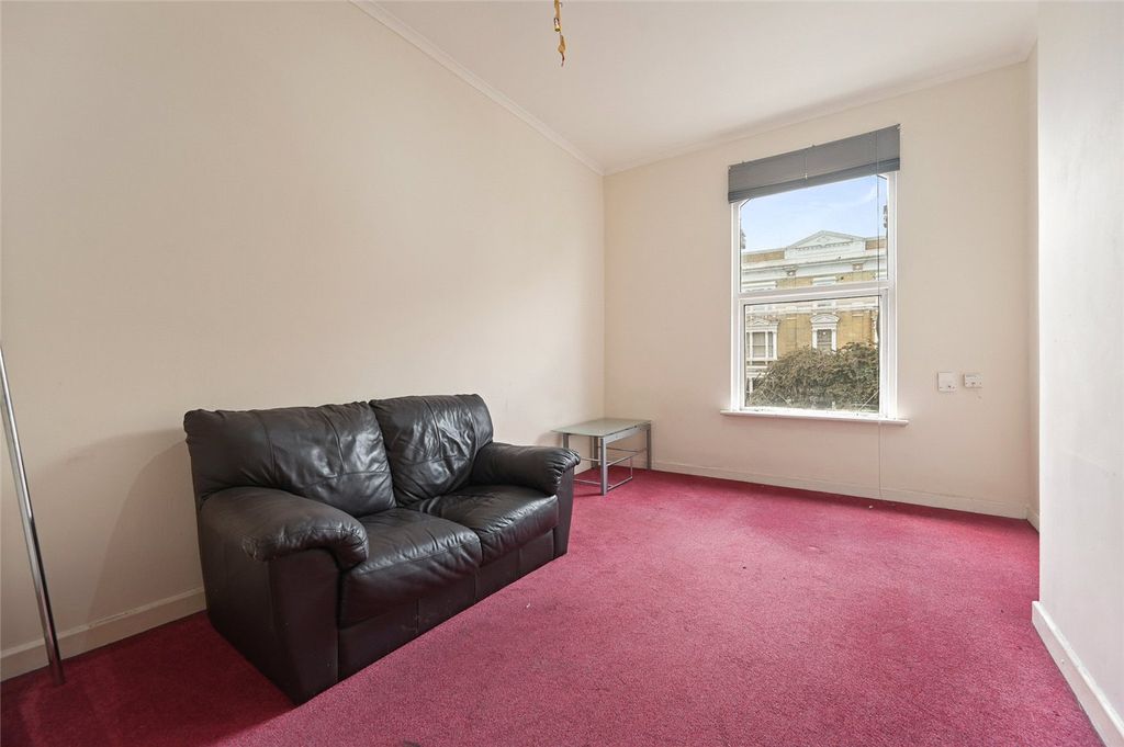Property photo 1 of 8 Picture No. 01