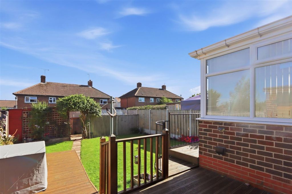 Property photo 3 of 21 Rear Garden