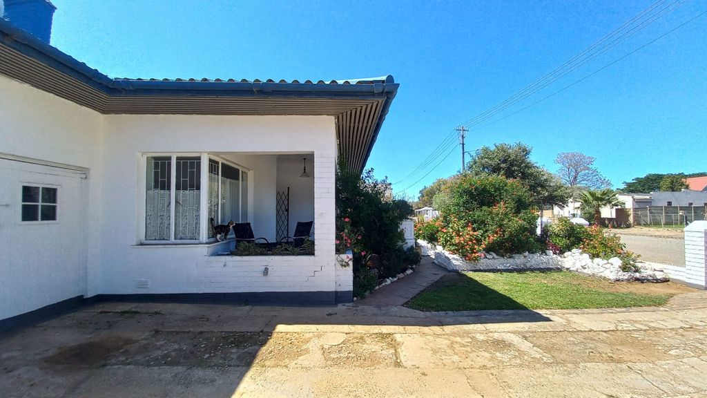 Property photo 3 of 41 1Sr1658833