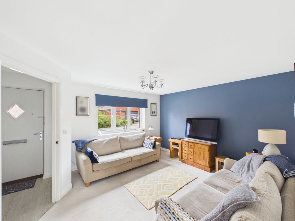 Property photo 2 of 12 Gallery