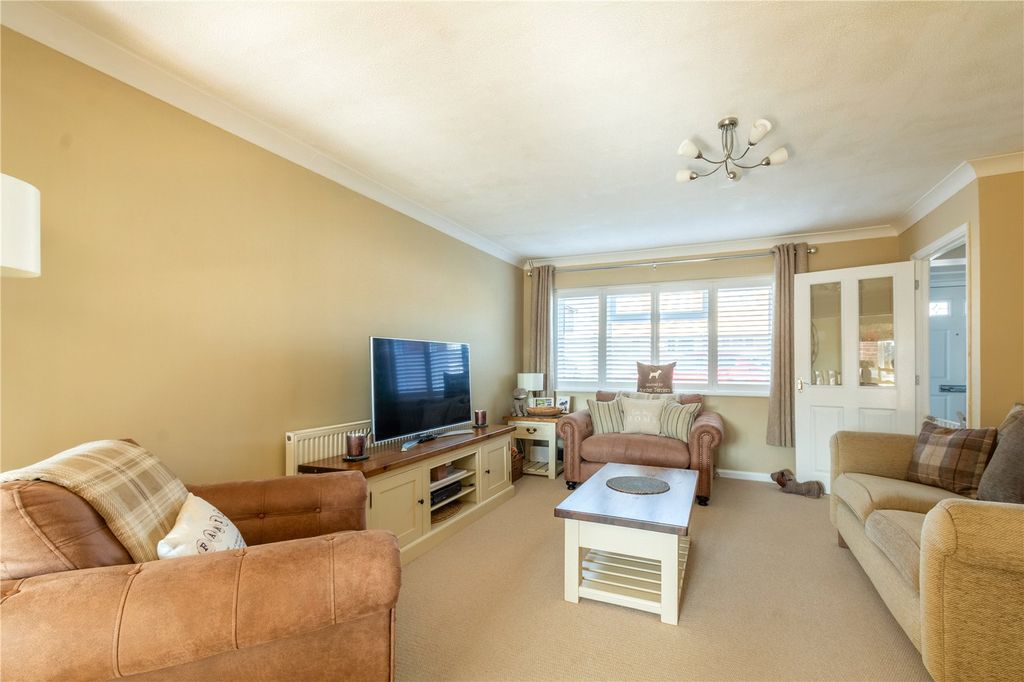 Property photo 3 of 17 Picture No. 15