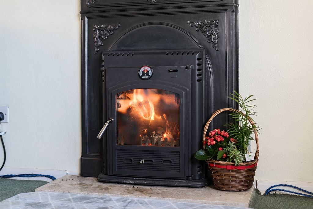 Property photo 2 of 26