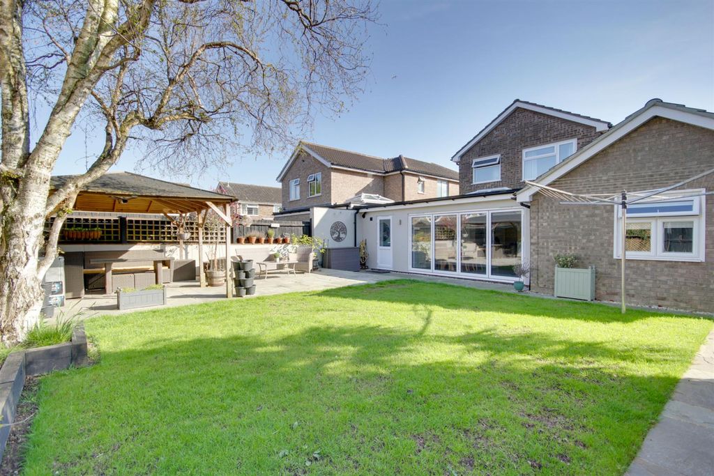 Property photo 2 of 21 Img_7455-Img_7457.Jpg