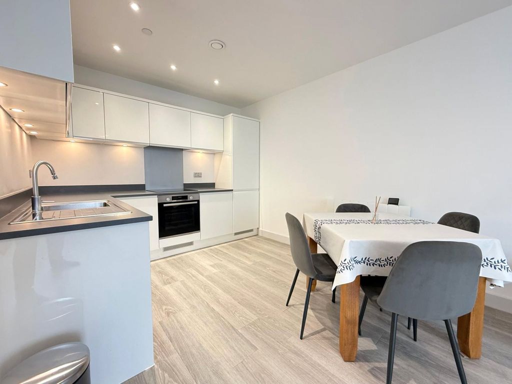 Property photo 2 of 5 Picture No. 05