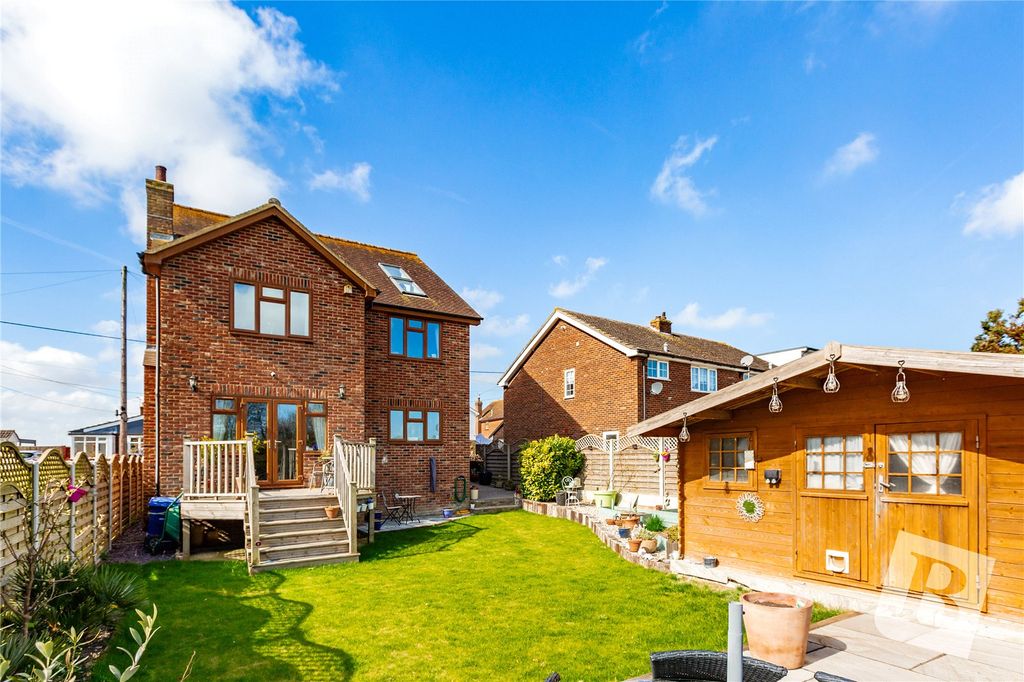 Property photo 2 of 20 Garden