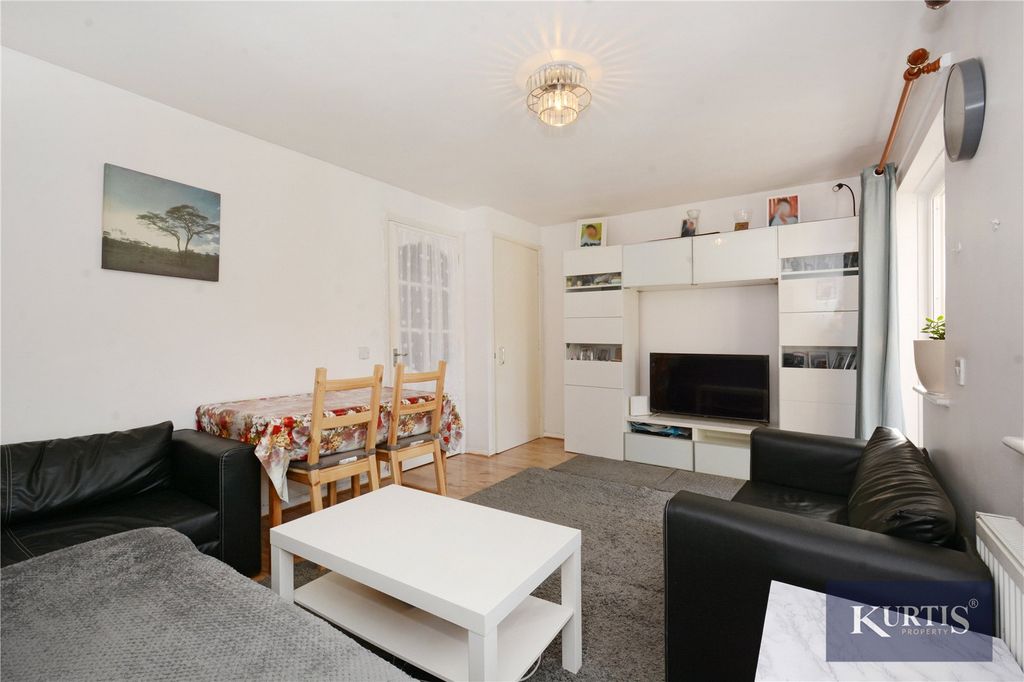 Property photo 2 of 13 Picture No. 11