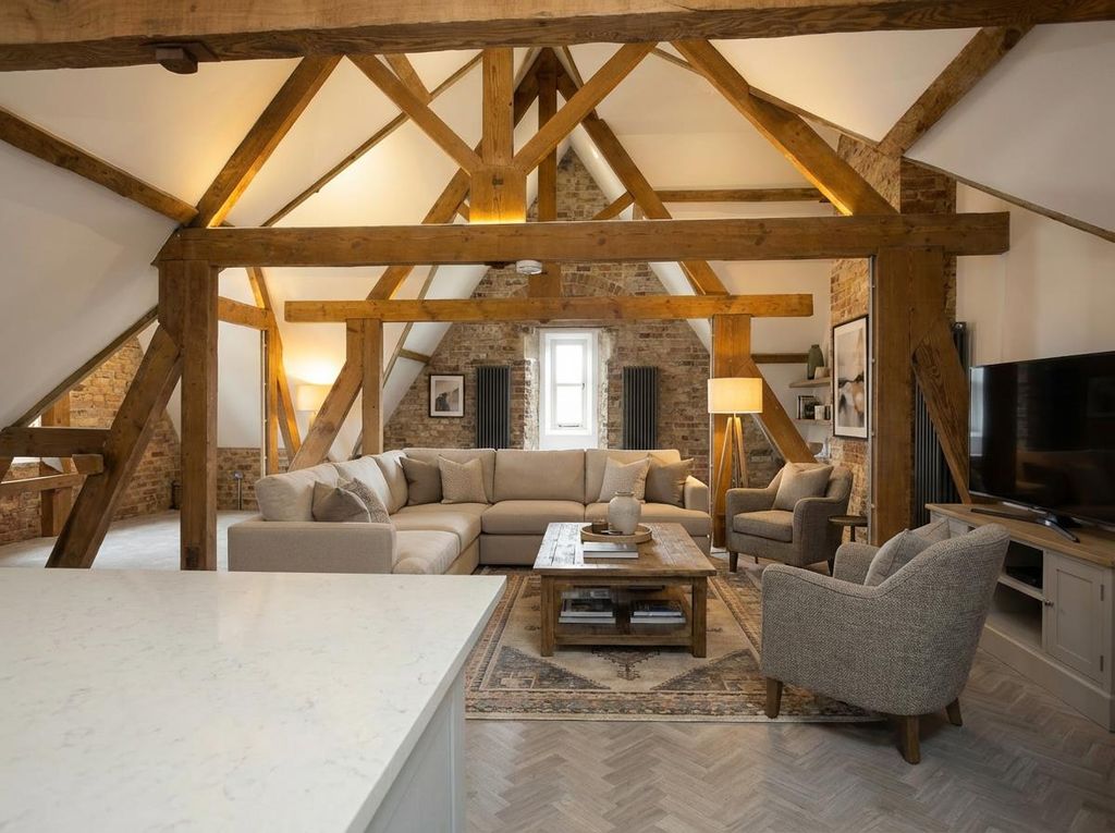 Property photo 2 of 6 73131Bff-4798-46Cb-B63F-46d4901A8514.Png