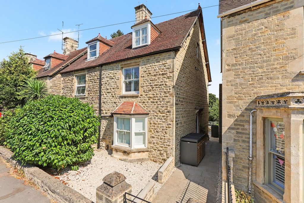 Property photo 1 of 21 336315