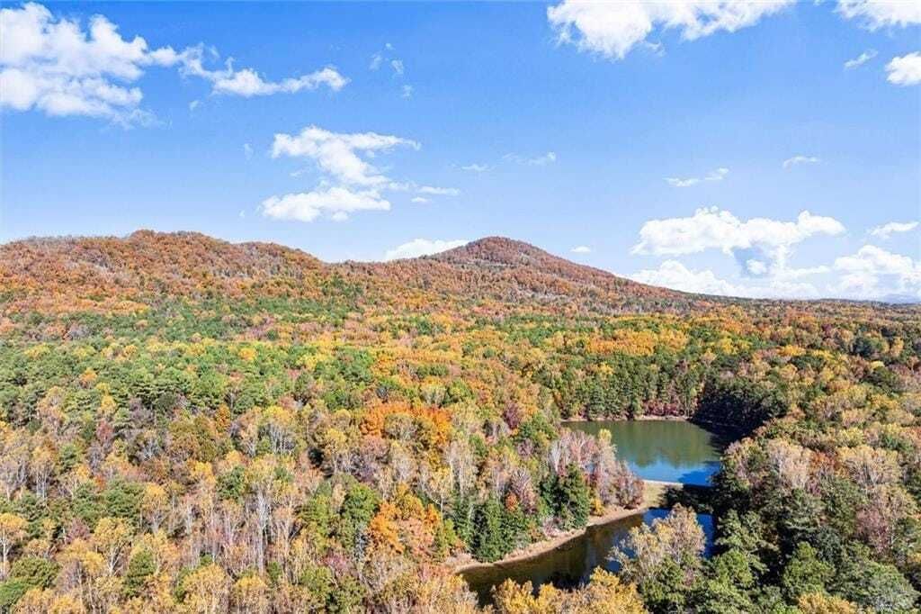 Property photo 3 of 17 <Alttext/>