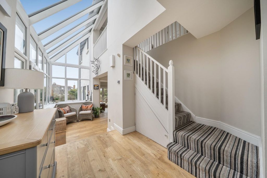 Property photo 2 of 28 1407929-14-6994A41c798Ad.Jpg