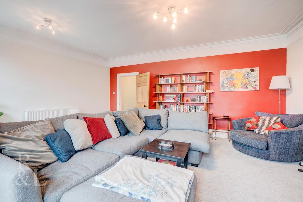 Property photo 2 of 23 Batched  (13).Jpg