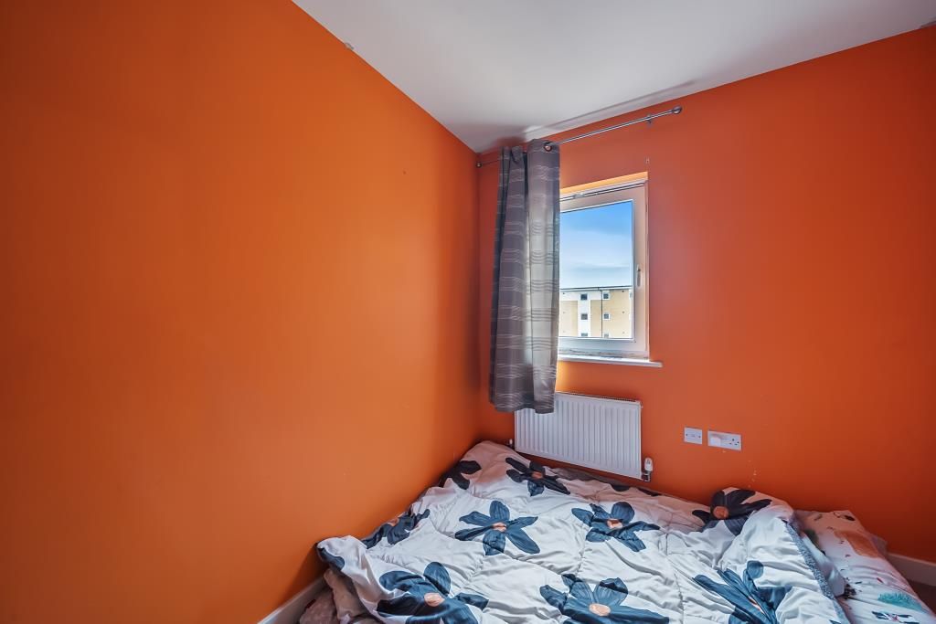 Property photo 2 of 20 Bedroom