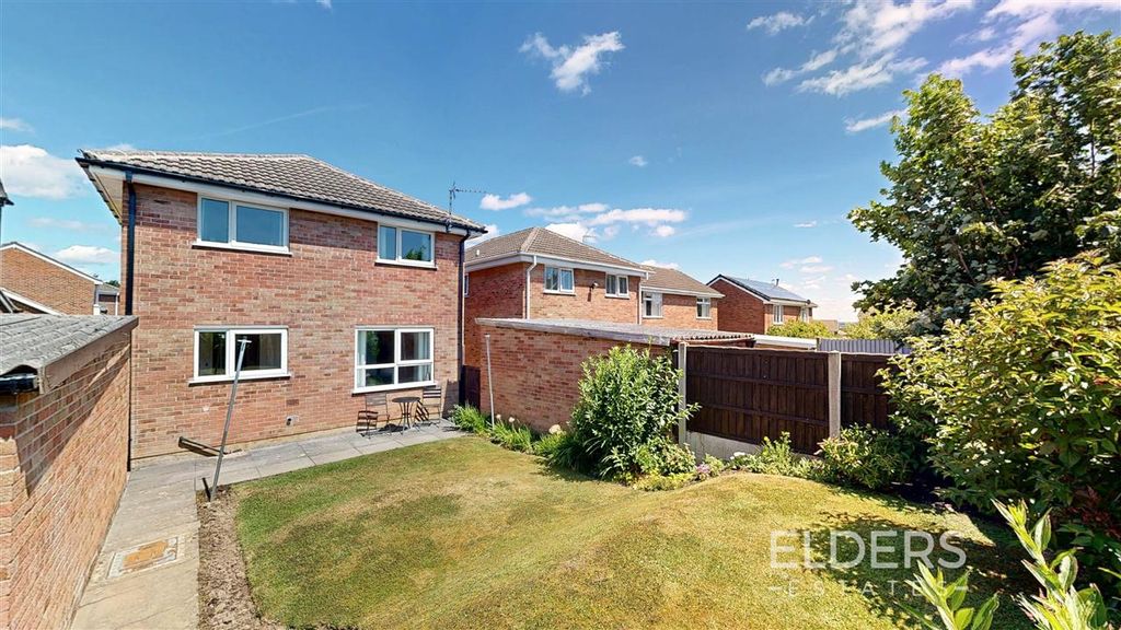 Property photo 2 of 16