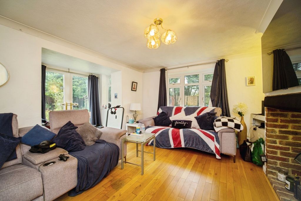 Property photo 2 of 14 Pbox-Img.Jpg