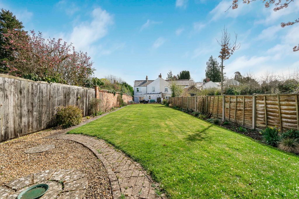 Property photo 2 of 39 3349562