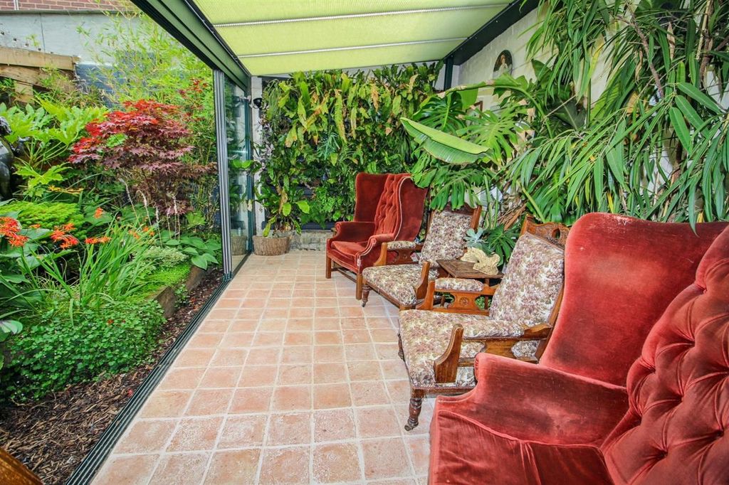 Property photo 1 of 18 Main Picture