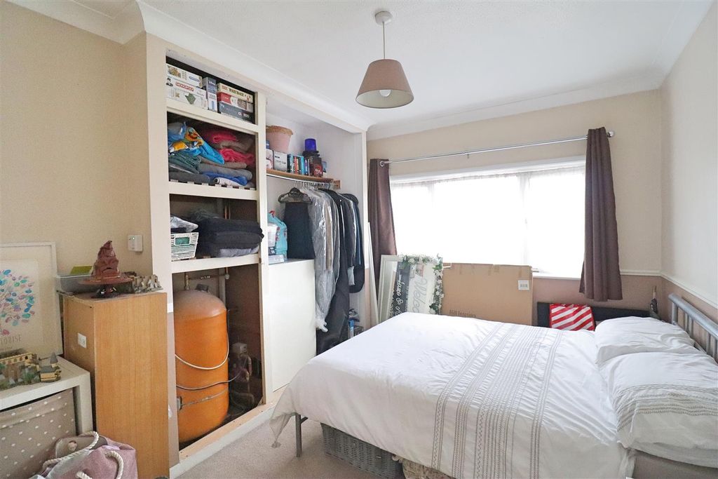 Additional image 11 of 4 bed semi-detached house for saleAetheric Road, Braintree CM7