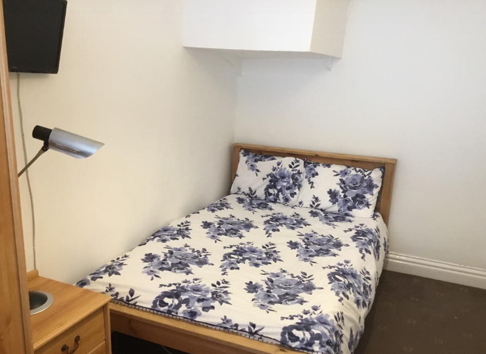 Property photo 3 of 9