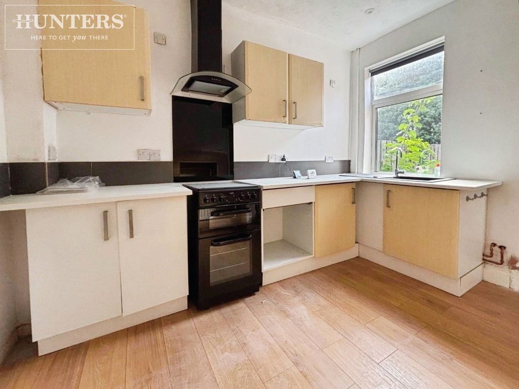 Property photo 3 of 8 Pbox-Img.Jpg