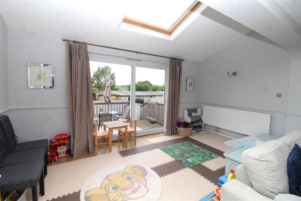 Property photo 3 of 23 Img_5130.Jpg-2.Jpg