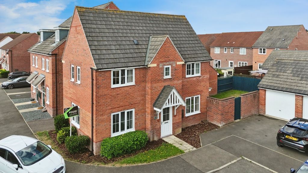 Property photo 1 of 21 4346740