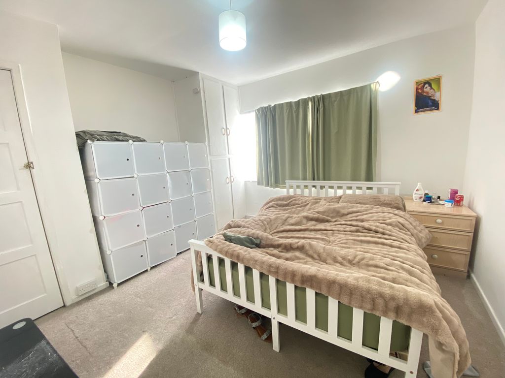 Property photo 3 of 9 View